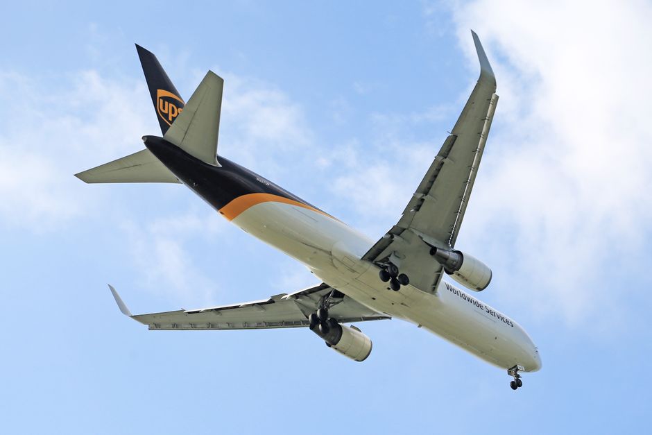 航空货运机场货站场景资料图